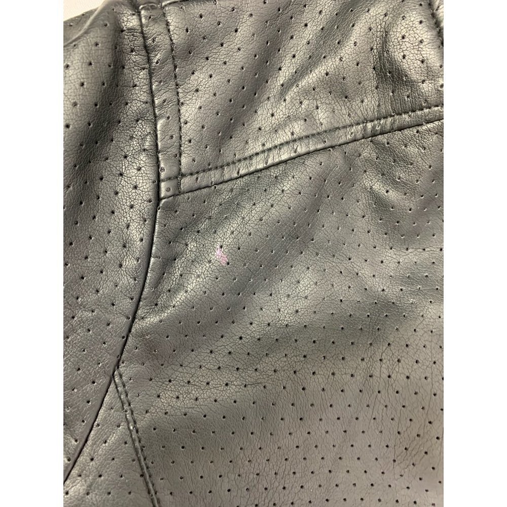 Forever 21 Women's Black Jacket - Picture 3 of 7